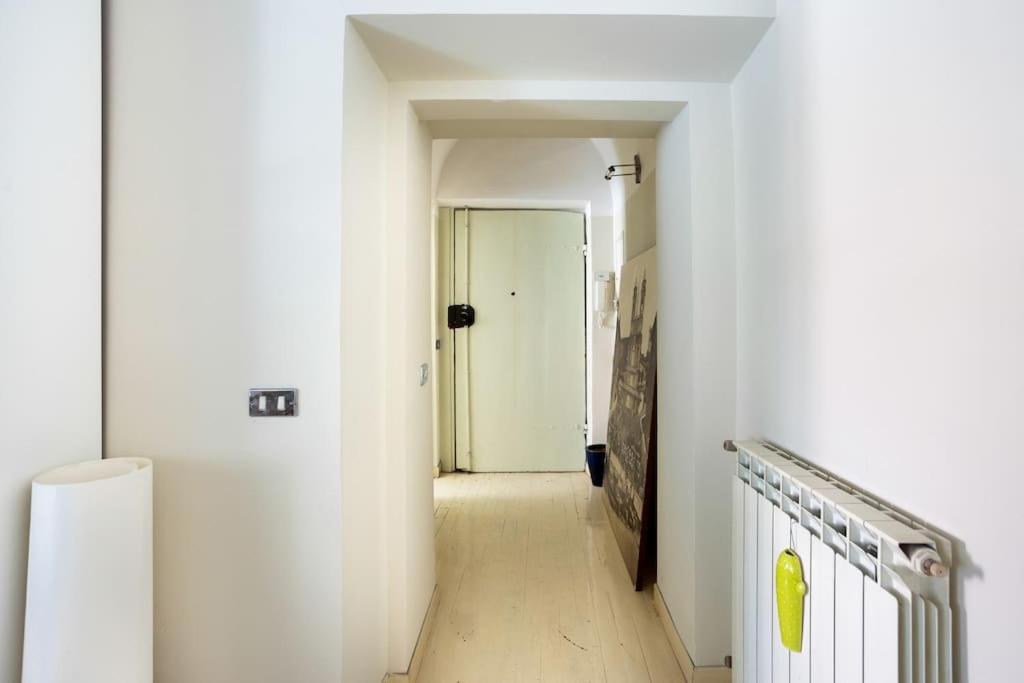 Best Authentic Apartment Monti 5 Mins From Colosseum Eksteriør bilde
