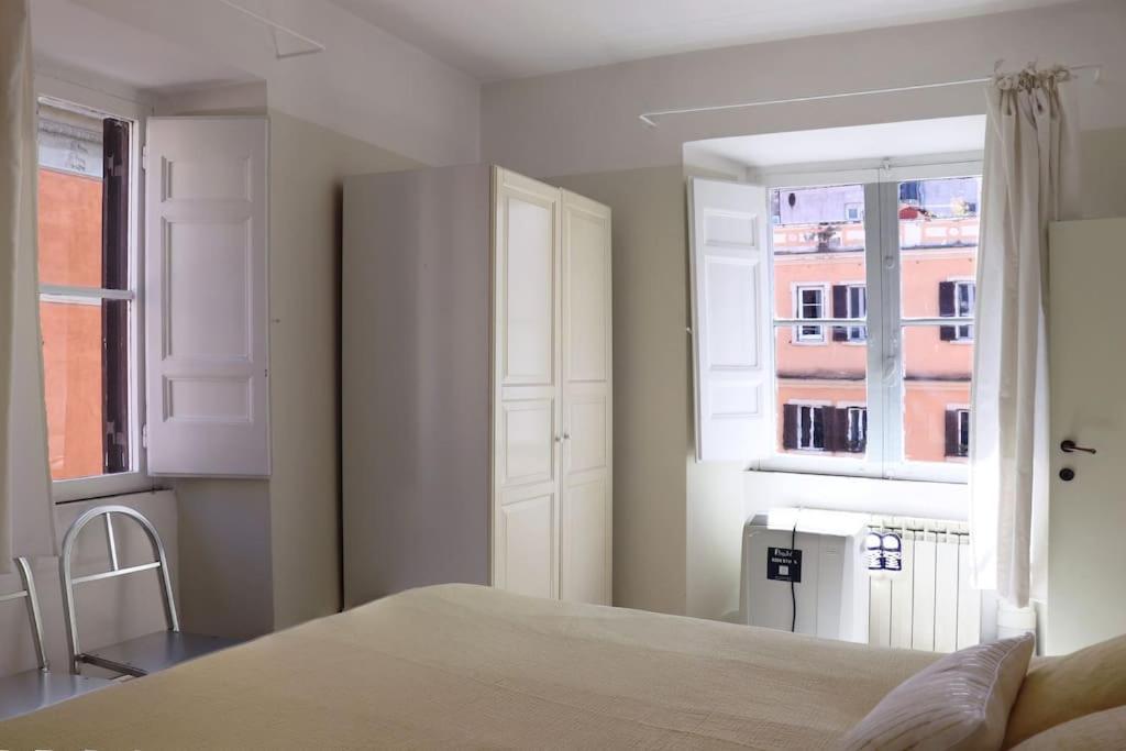 Best Authentic Apartment Monti 5 Mins From Colosseum Eksteriør bilde