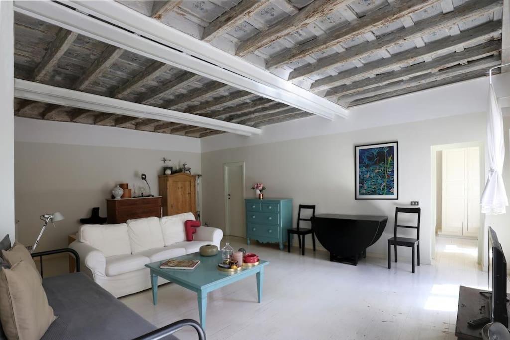 Best Authentic Apartment Monti 5 Mins From Colosseum Eksteriør bilde